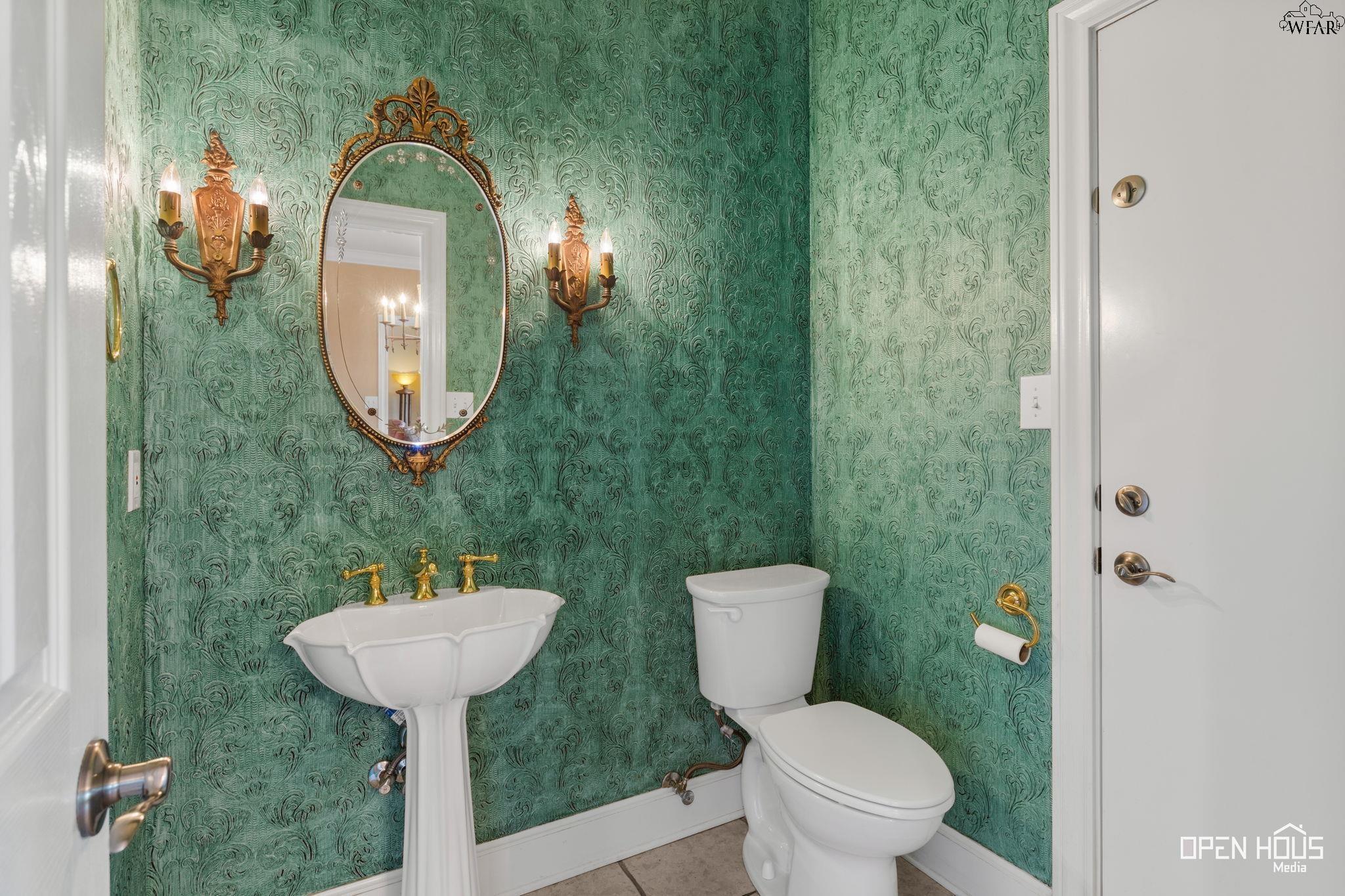 Powder bath